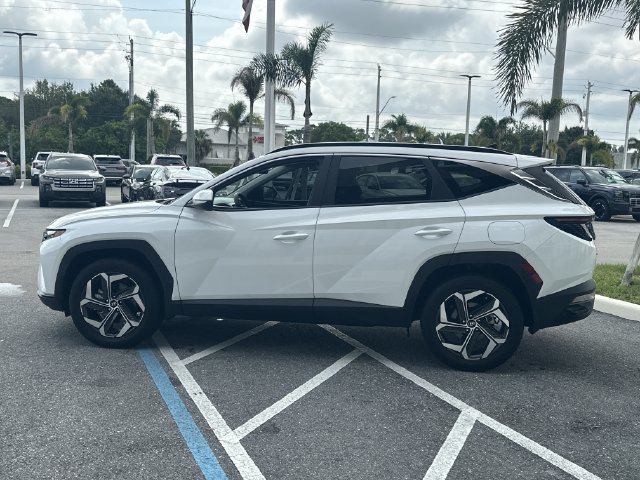 Used 2023 Hyundai Tucson SEL w/ Convenience Package AWD/4WD image 13
