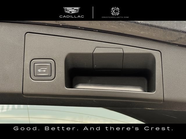 Certified 2025 Cadillac XT4 Premium Luxury FWD image 32
