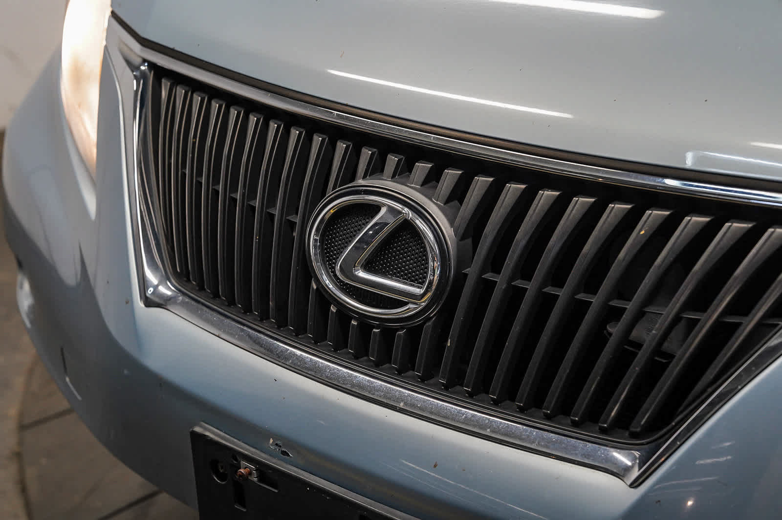 Used 2011 Lexus RX 350 2WD w/ Premium Pkg image 4