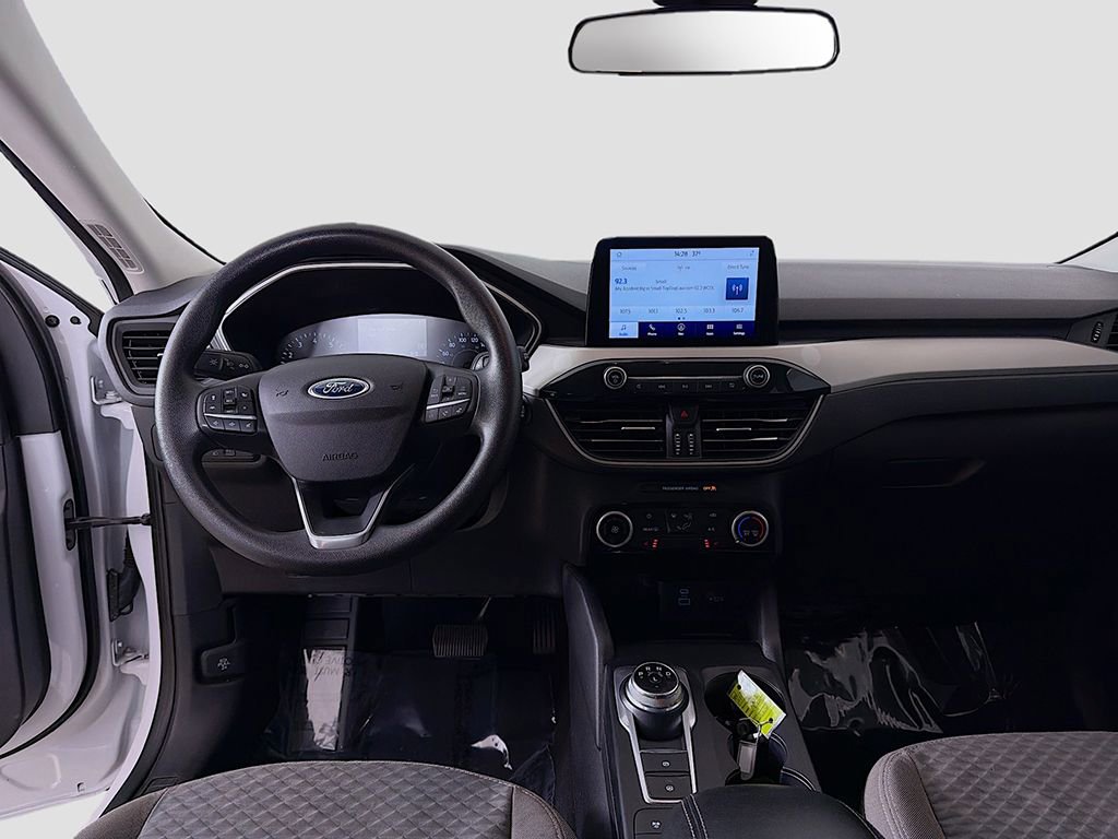 Used 2022 Ford Escape SE image 25