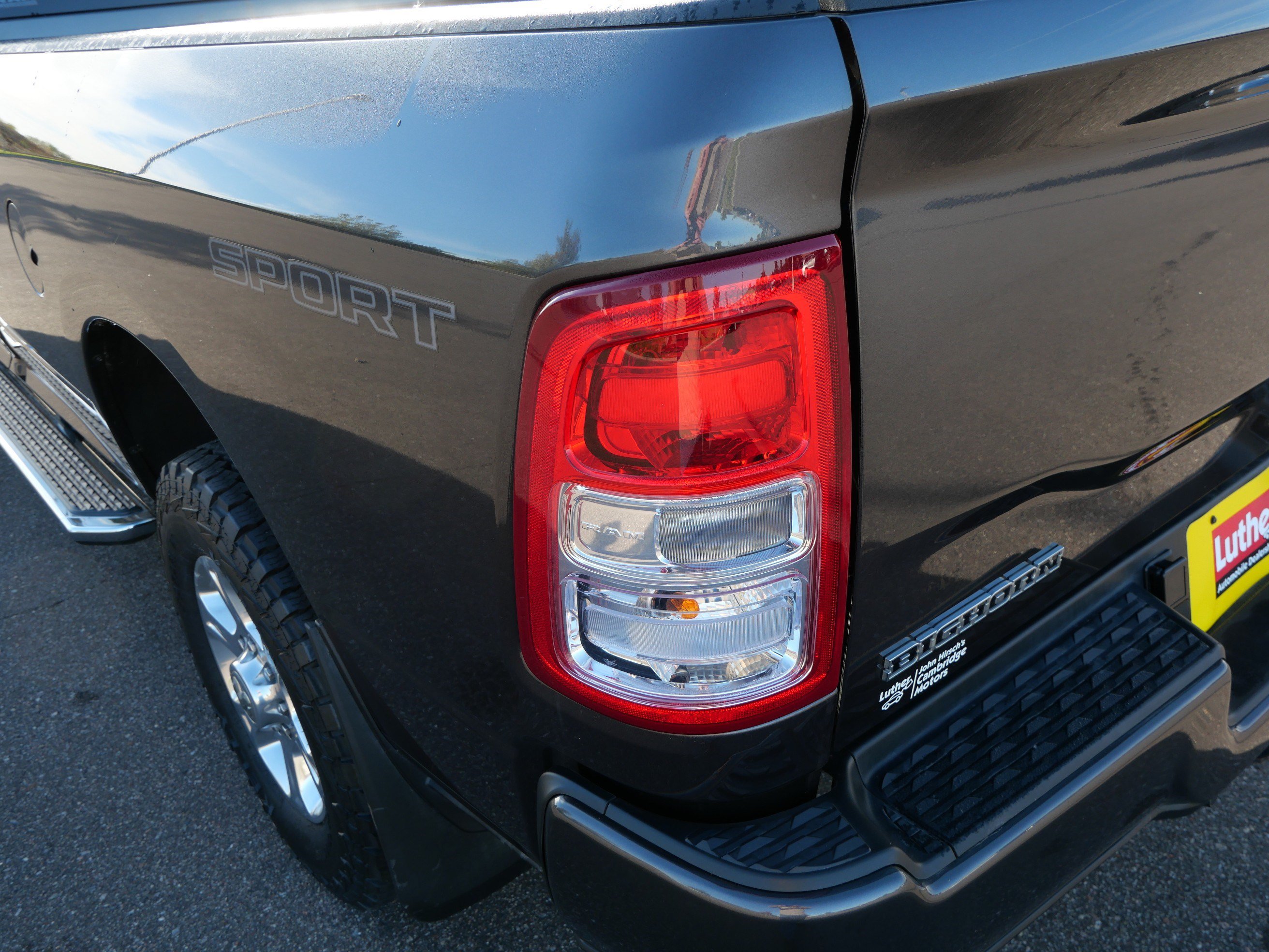 Certified 2022 RAM 3500 Big Horn w/ Level A Equipment Group AWD/4WD image 17