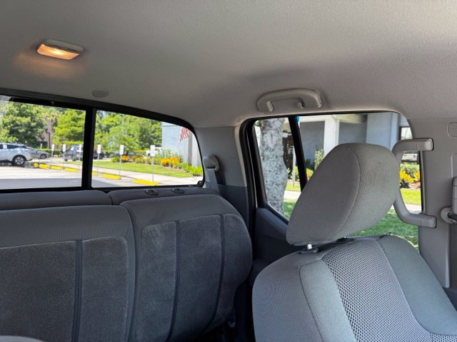 Used 2020 Nissan Frontier SV w/ Midnight Edition Floor Mats RWD image 12