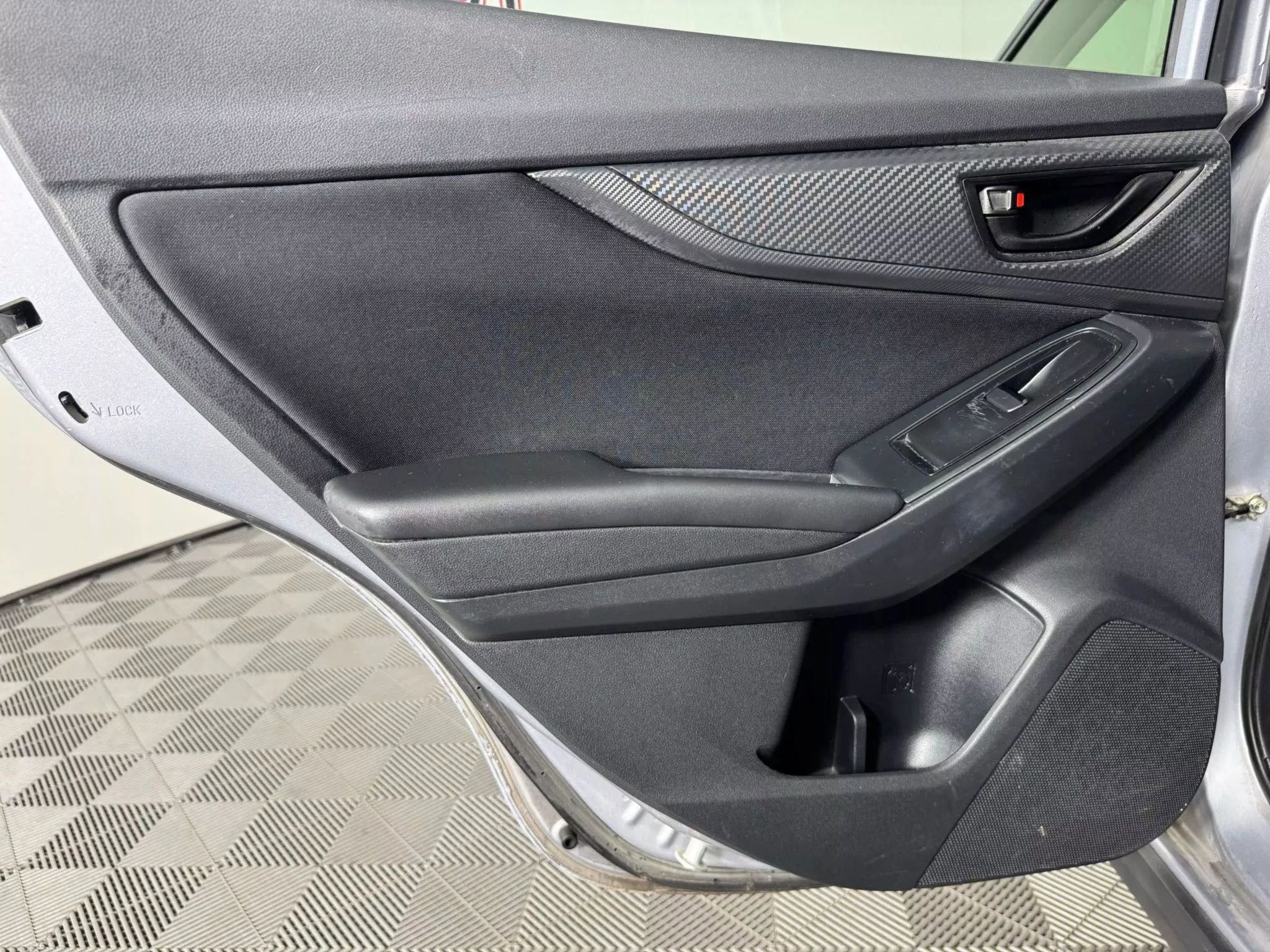 Used 2018 Subaru Crosstrek 2.0i image 40