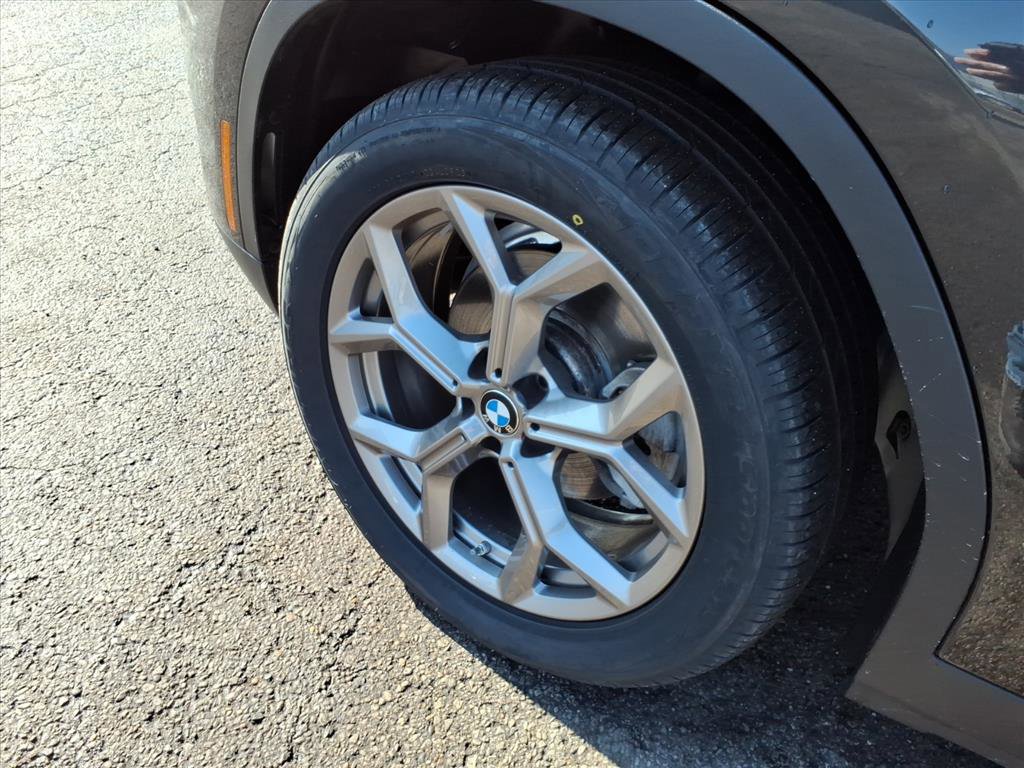 Used 2022 BMW X3 xDrive30i w/ Premium Package 2 image 9