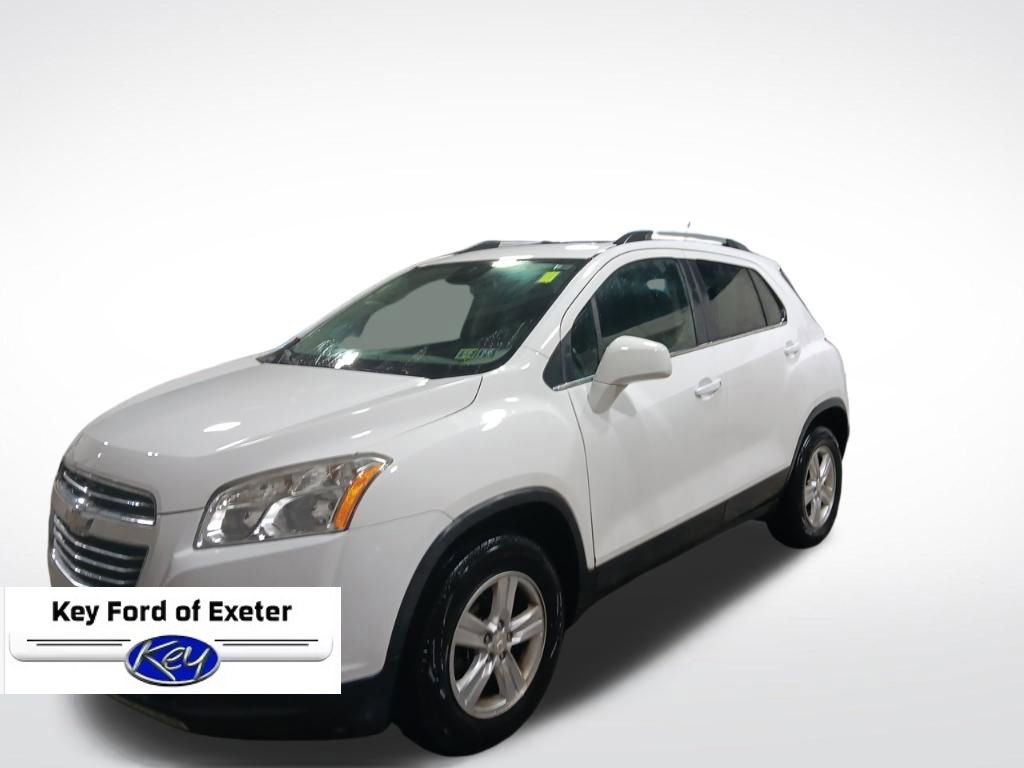 Used 2015 Chevrolet Trax LT w/ LT Sun and Sound Package image 5