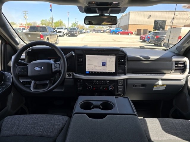 New 2025 Ford F350 XLT w/ Black Appearance Package image 14