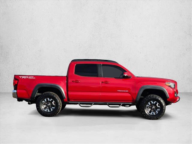 Used 2018 Toyota Tacoma TRD Off-Road image 4