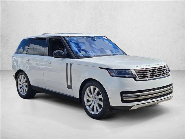 Used 2023 Land Rover Range Rover SE video 3