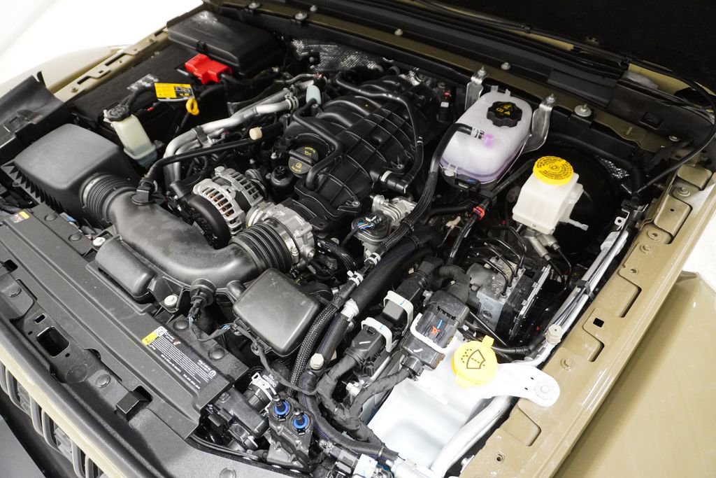 New 2026 Jeep Gladiator Rubicon w/ Steel Power Dome Hood Package image 9