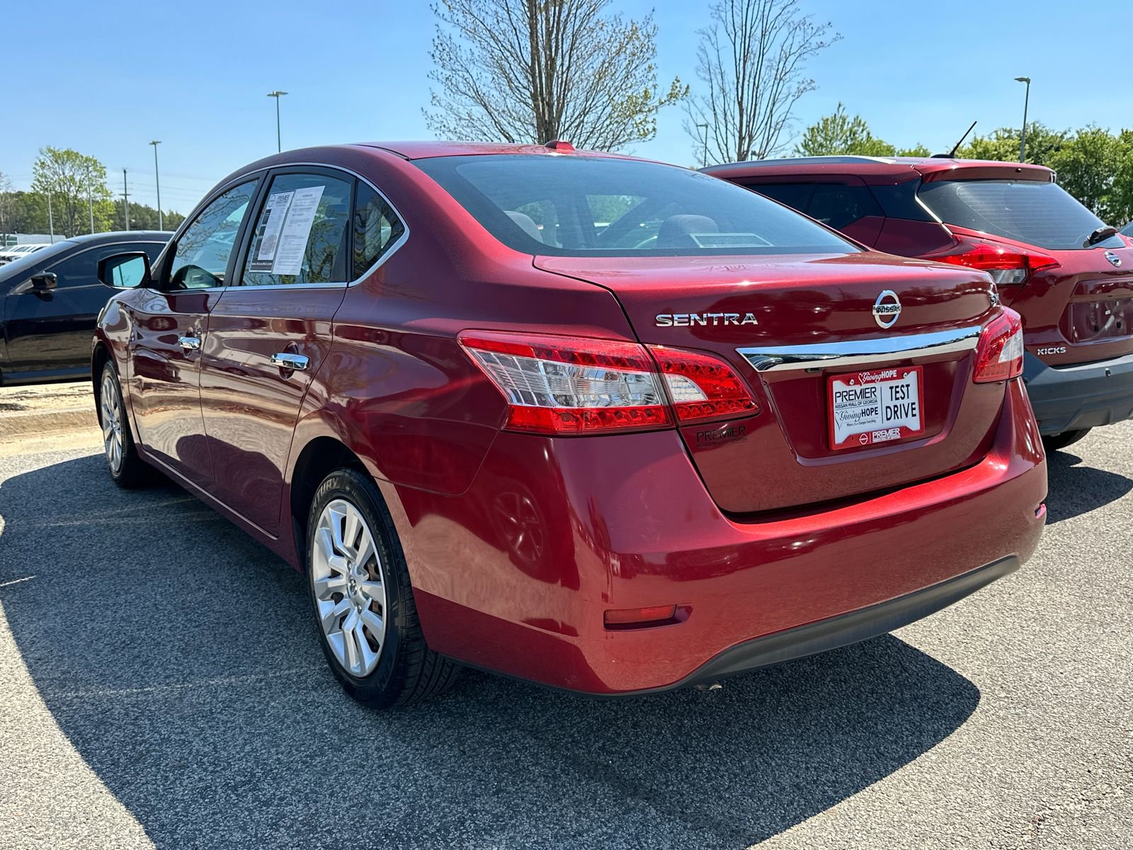 Used 2015 Nissan Sentra SV image 6