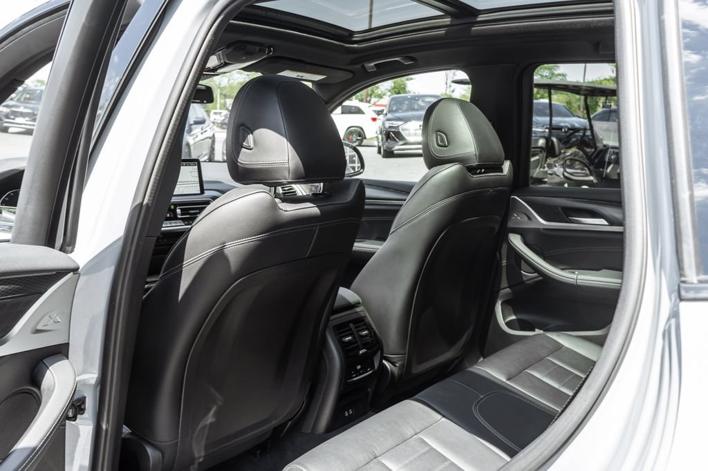 Used 2022 BMW X3 xDrive30i AWD/4WD image 29