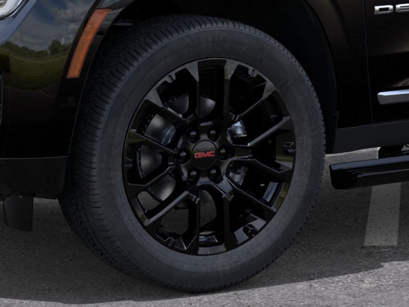 New 2026 GMC Yukon XL Denali w/ Sun & Power Step Package AWD/4WD image 9