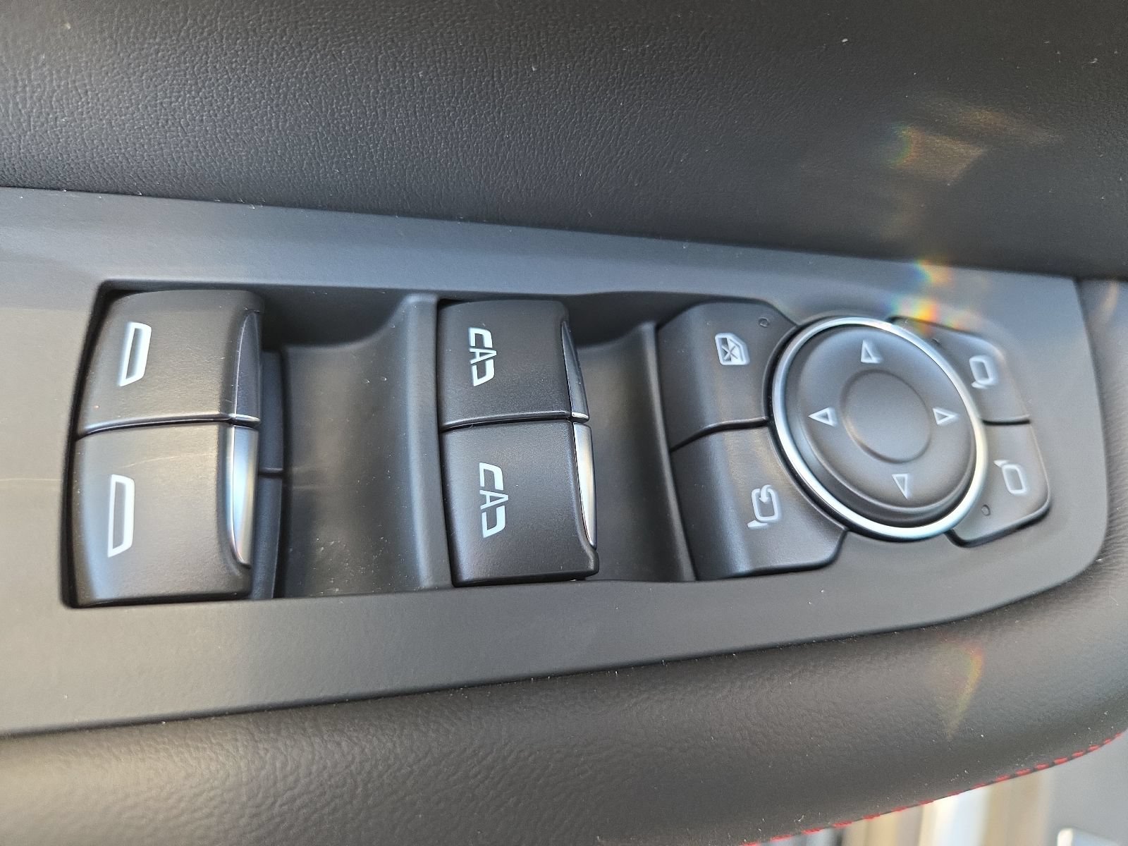 Used 2026 GMC Yukon AT4 Ultimate w/ LPO, Floor Liner Package AWD/4WD image 15