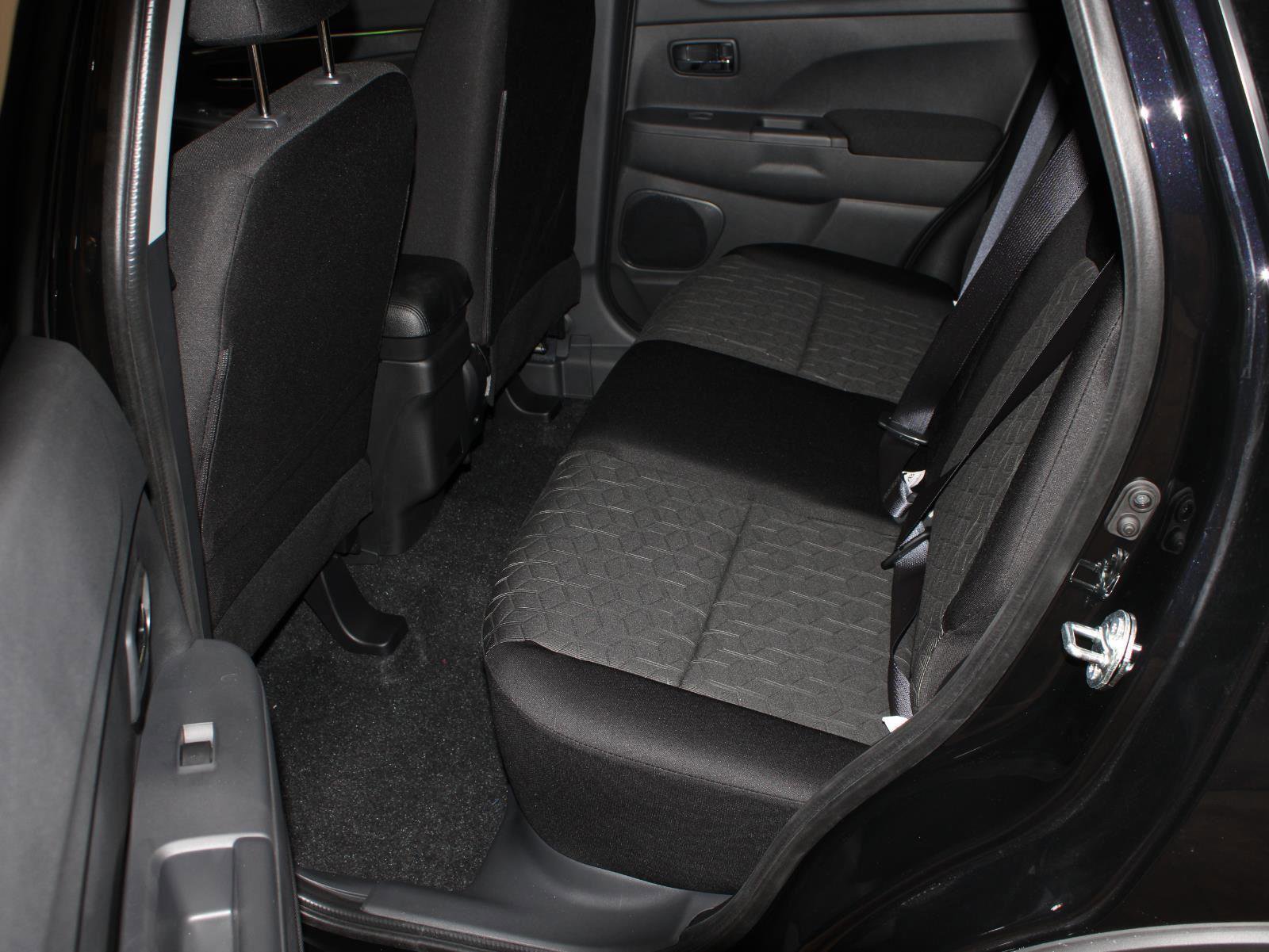 New 2026 Mitsubishi Outlander Sport ES image 14