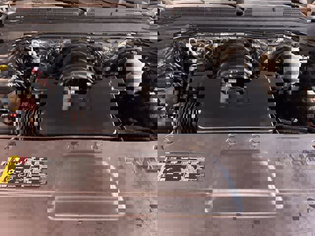 Used 2017 GMC Yukon SLE image 15