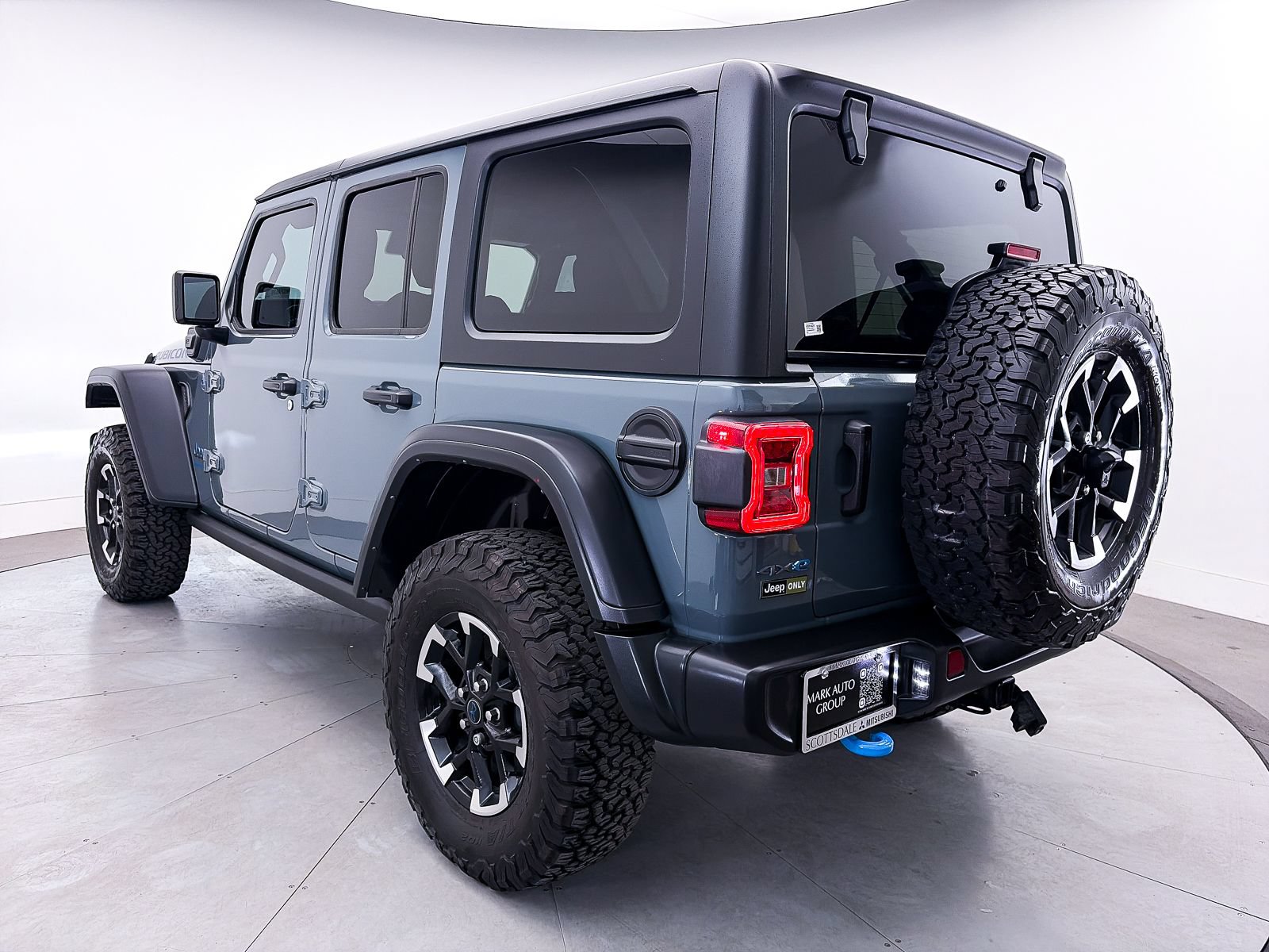 Used 2024 Jeep Wrangler Unlimited Rubicon 4xe AWD/4WD image 22