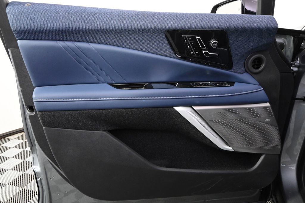 New 2026 Cadillac Optiq Luxury 2 AWD/4WD image 22