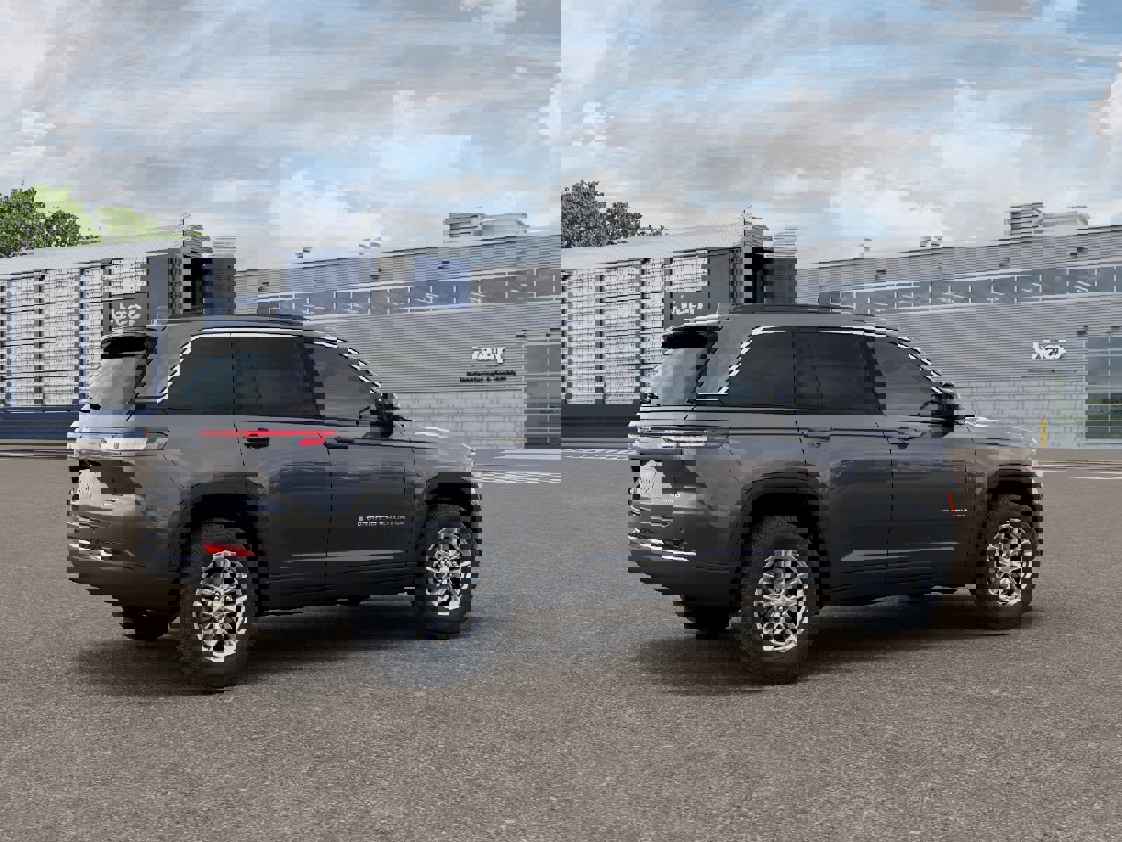 New 2026 Jeep Grand Cherokee Laredo X image 2