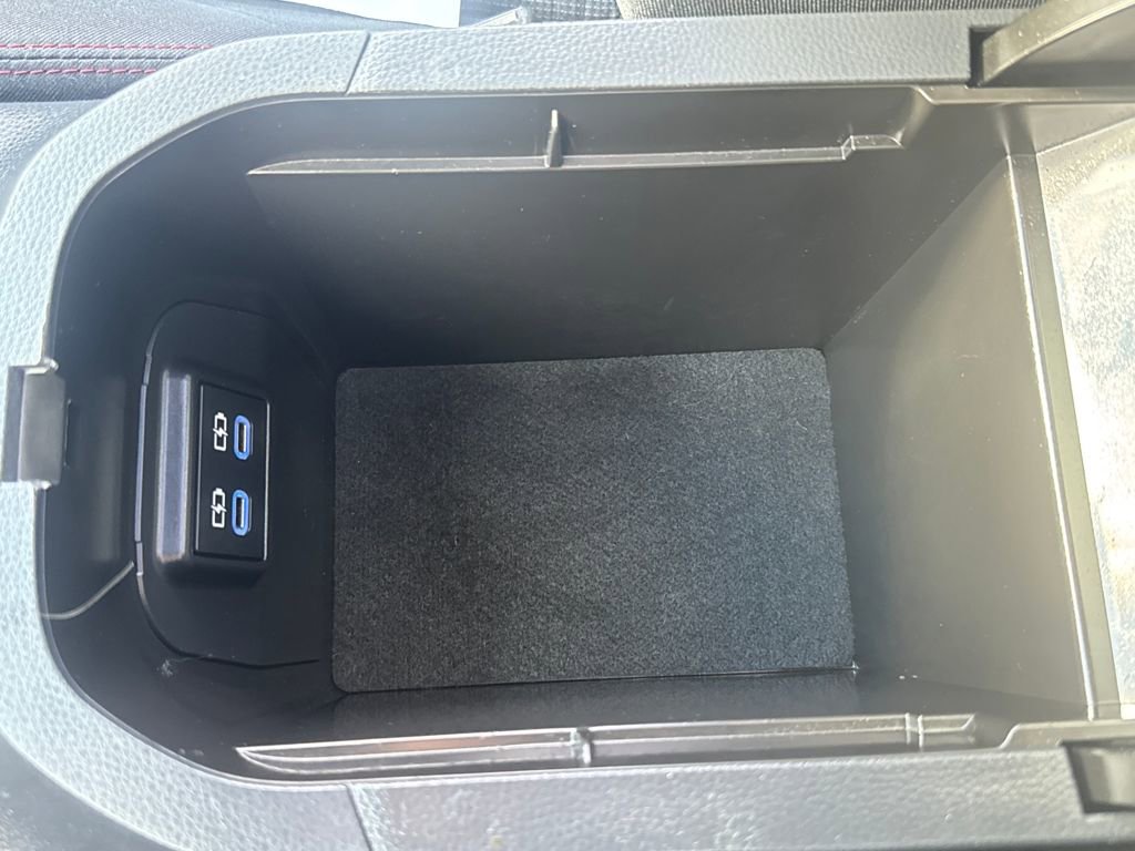 Used 2022 Toyota RAV4 SE image 27