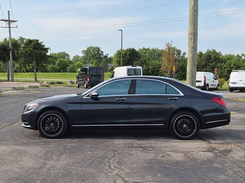 Used 2014 Mercedes-Benz S 550 Sedan image 2