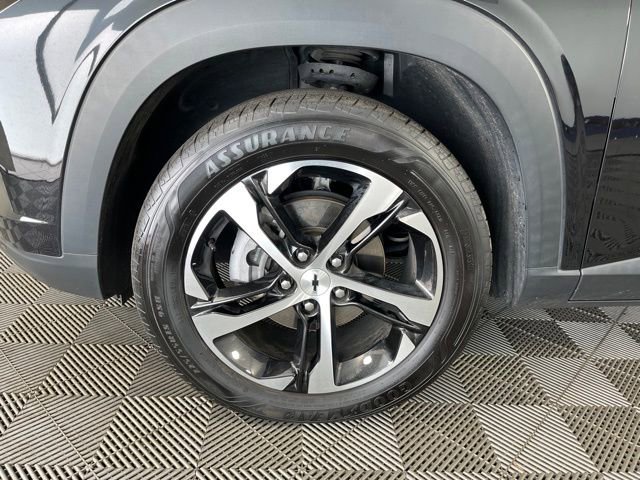 Used 2024 Chevrolet Trax RS FWD image 10