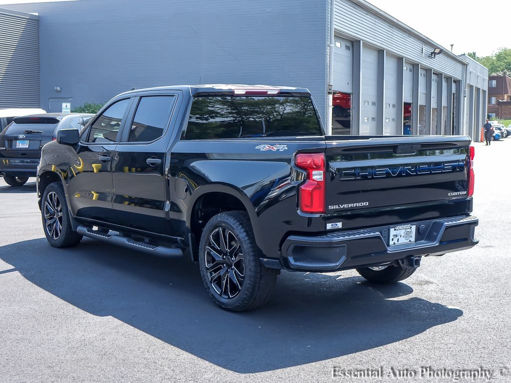Used 2021 Chevrolet Silverado 1500 Custom AWD/4WD image 5
