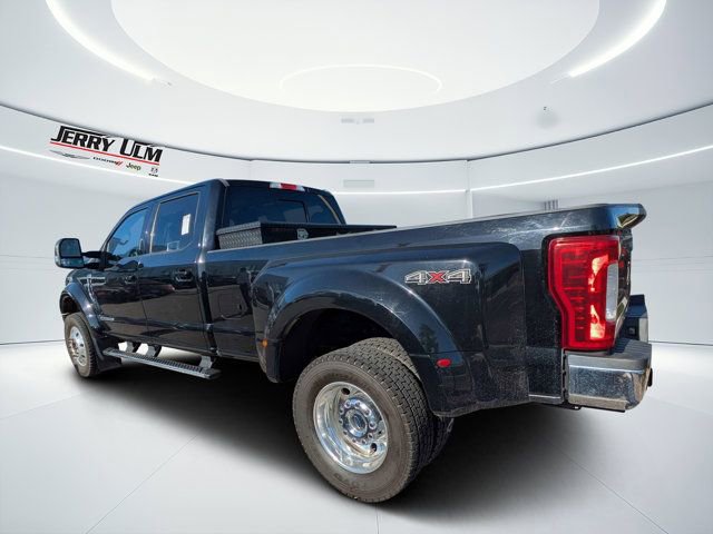 Used 2017 Ford F450 Lariat w/ Lariat Ultimate Package image 4