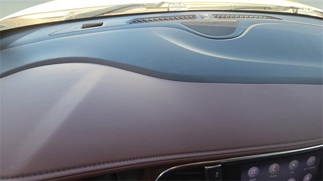 Used 2020 Buick Enclave Avenir w/ Avenir Technology Package image 9