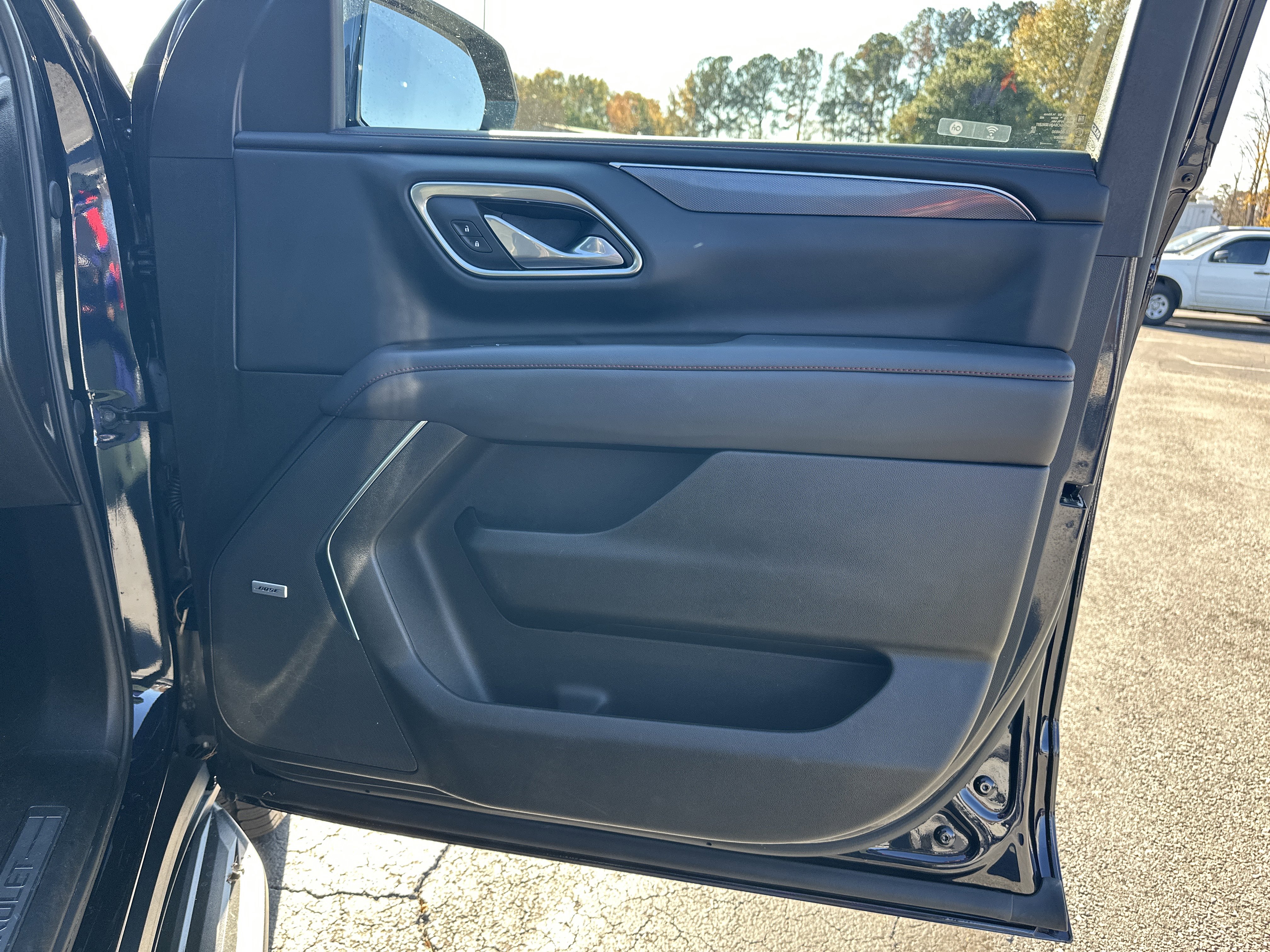 Certified 2024 Chevrolet Suburban RST image 15