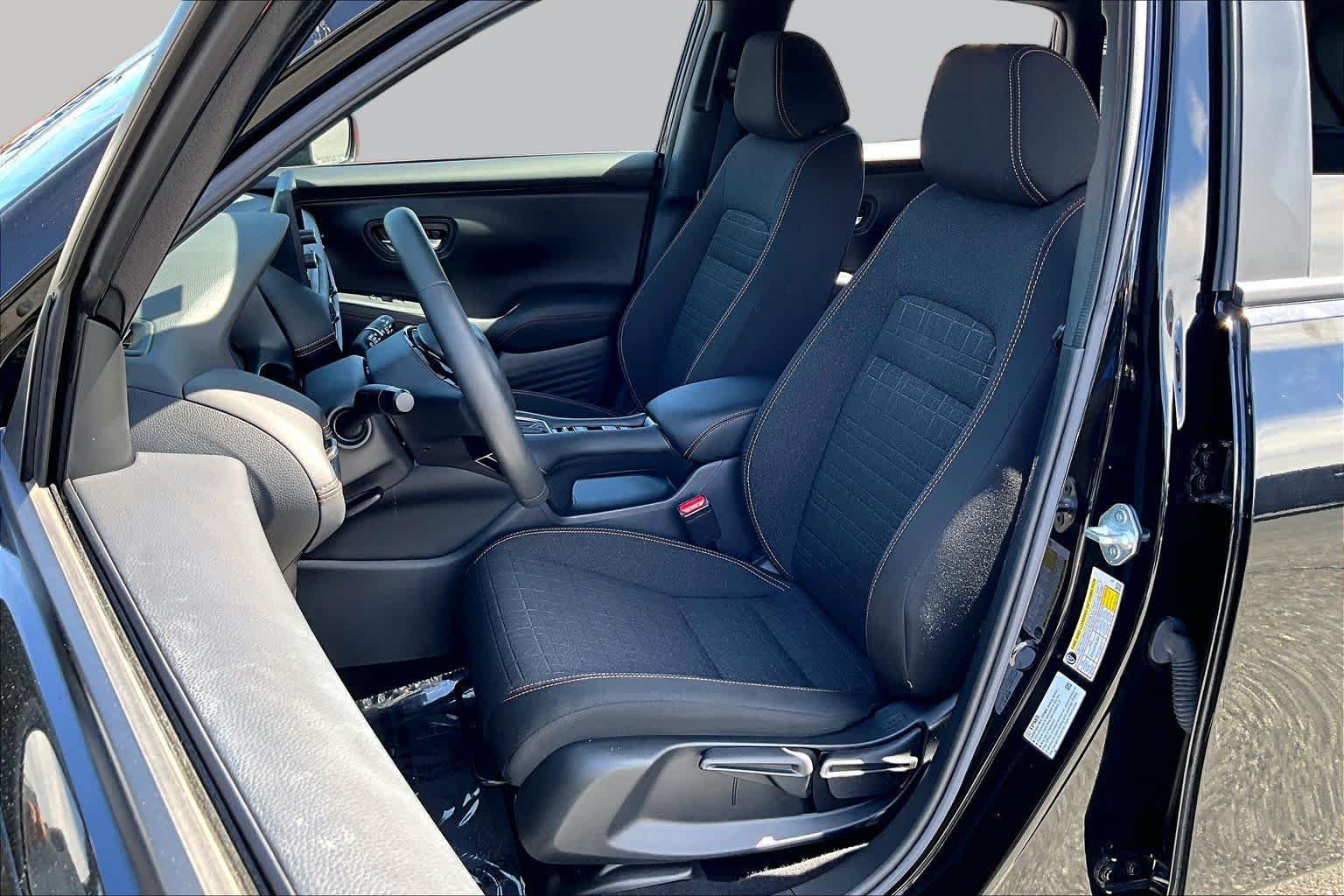 Used 2024 Honda HR-V Sport image 8