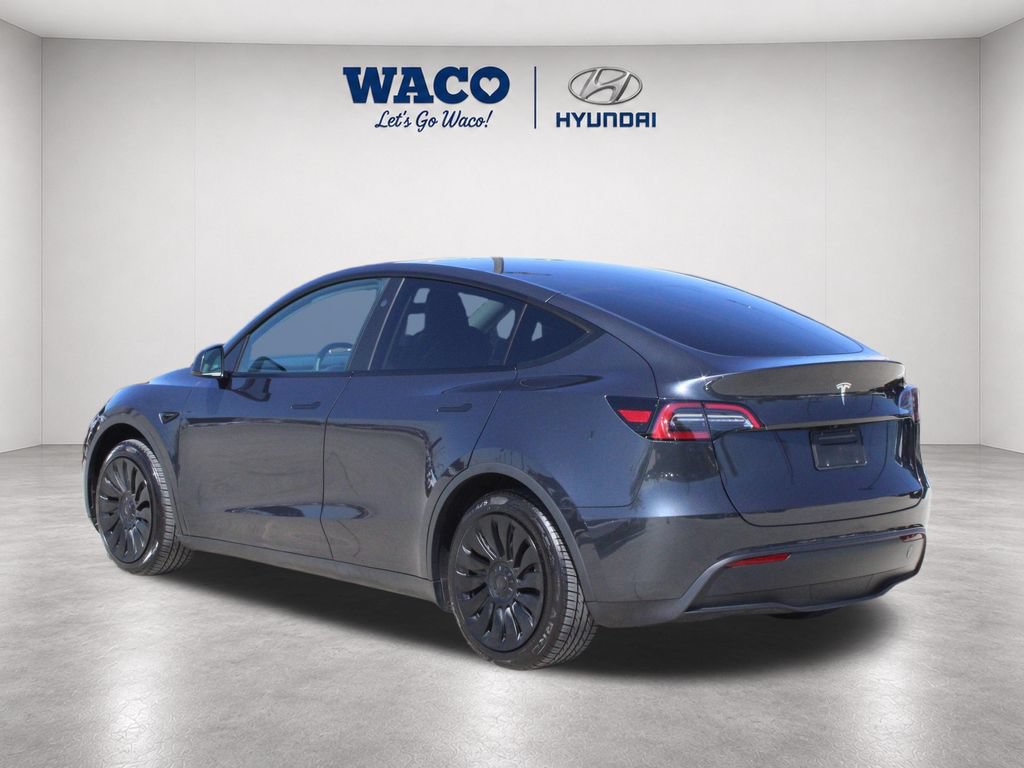 Used 2025 Tesla Model Y Long Range RWD image 5