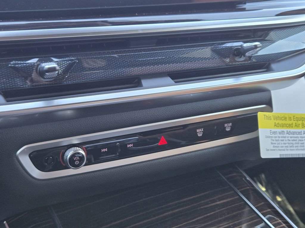 New 2026 BMW X5 xDrive40i w/ Climate Comfort Package image 22