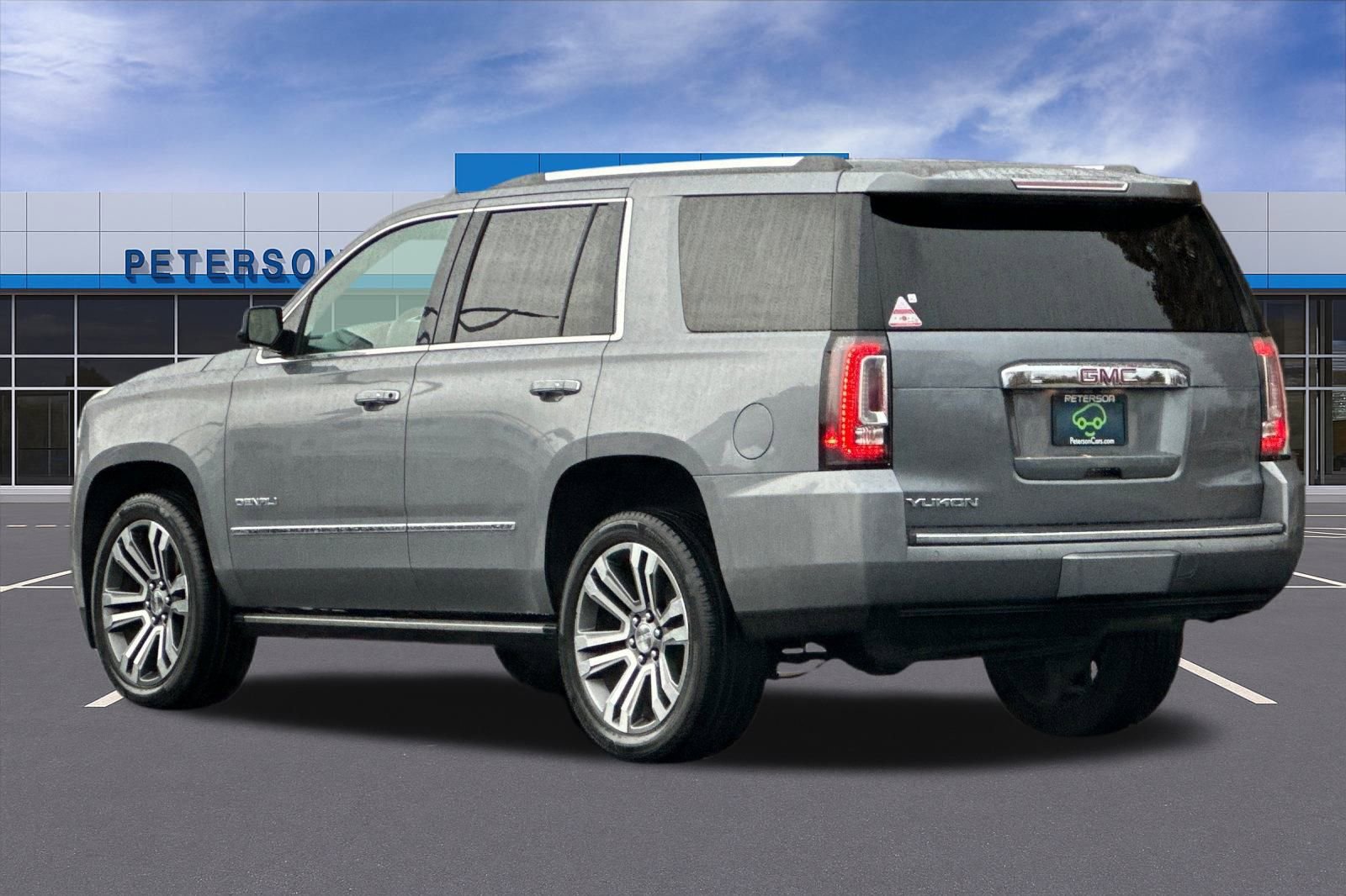 Used 2018 GMC Yukon Denali image 6