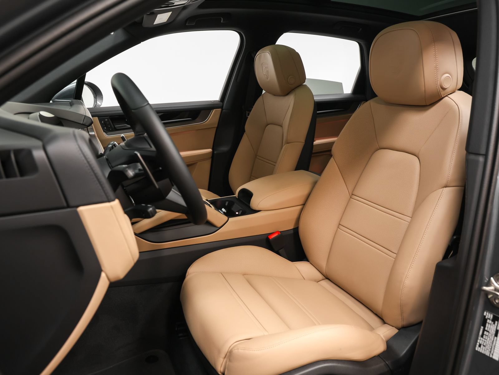 New 2026 Porsche Cayenne AWD/4WD image 5