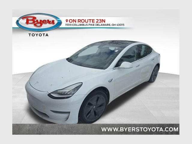 Used 2020 Tesla Model 3 Standard Range Plus image 1