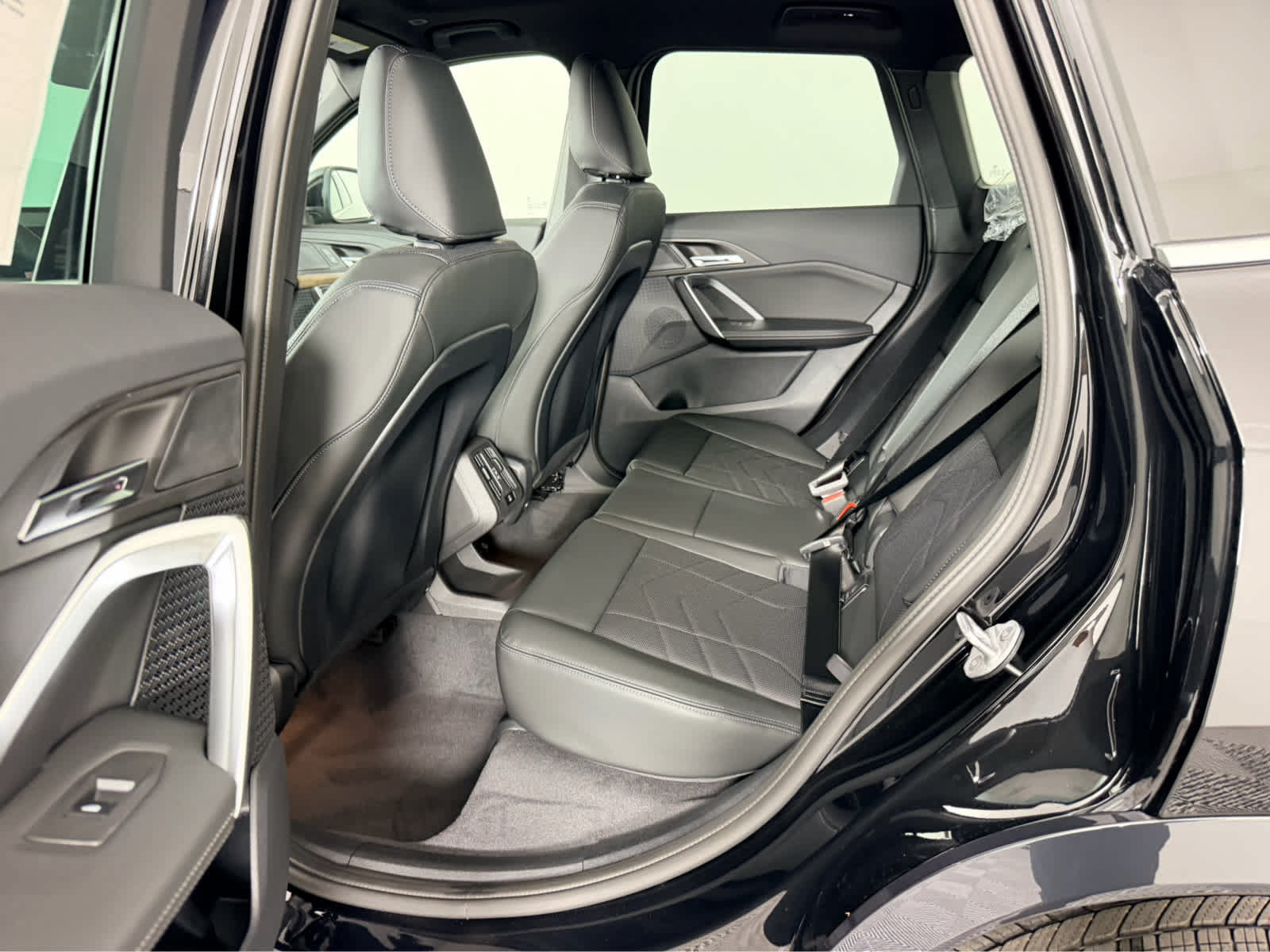 New 2027 BMW X1 xDrive28i AWD/4WD image 15