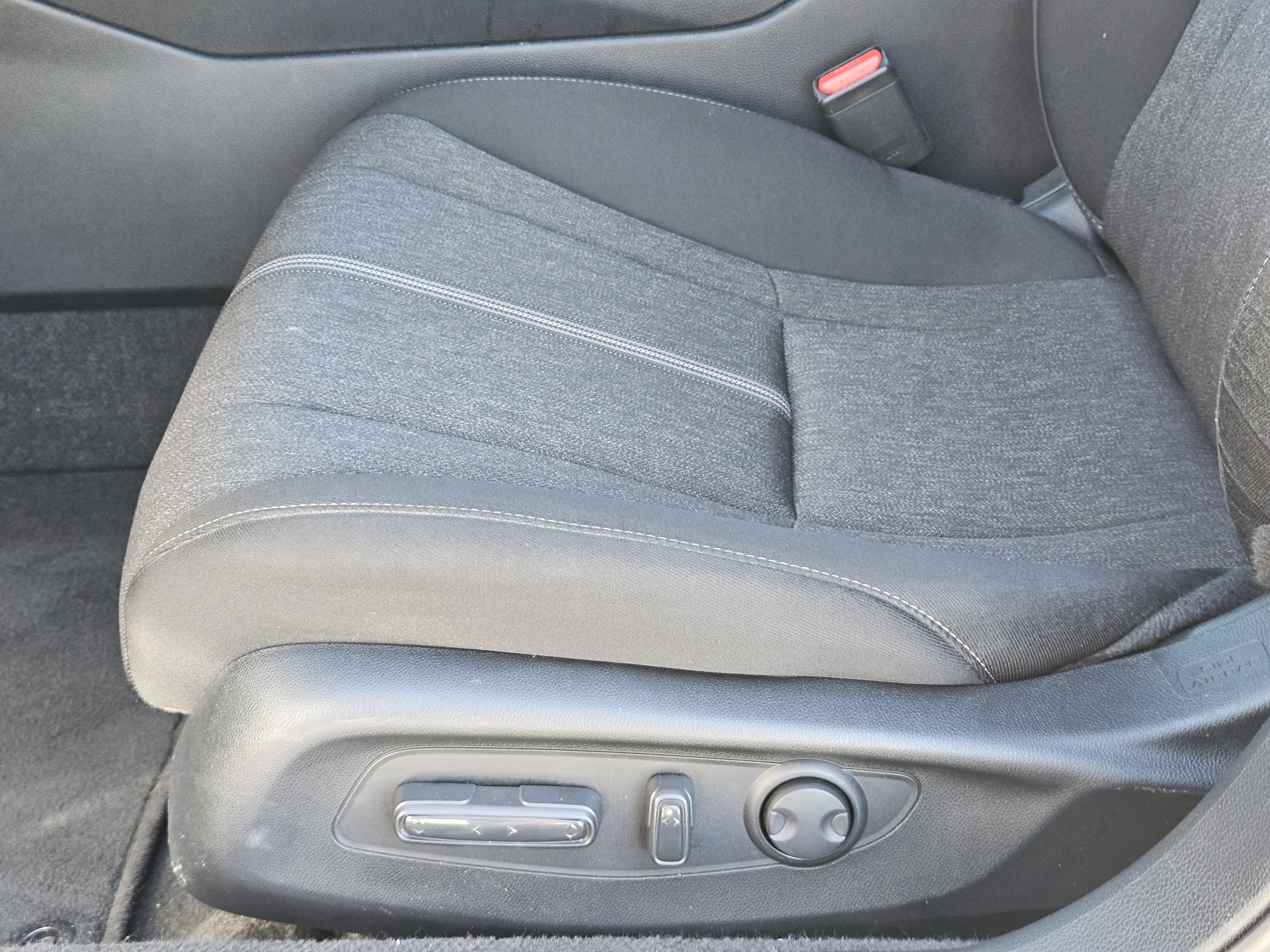 Used 2024 Honda Accord Sport image 25