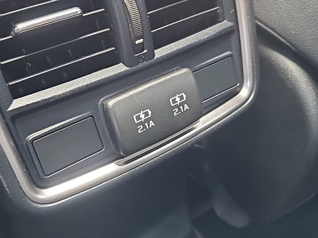 Used 2019 Subaru Forester Premium AWD/4WD image 17