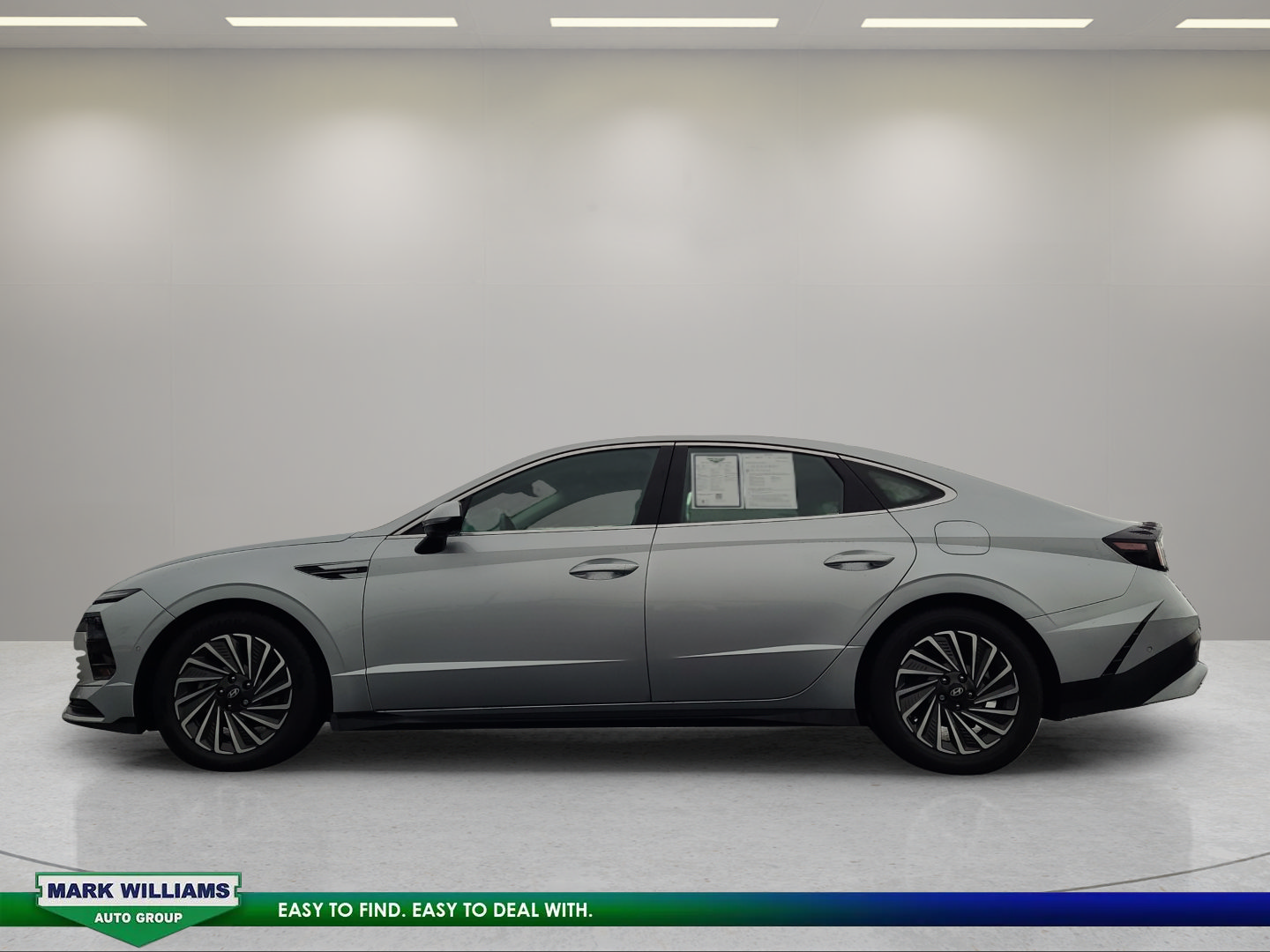 Used 2024 Hyundai Sonata Limited FWD image 7