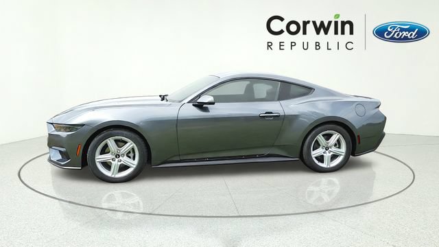 New 2026 Ford Mustang Coupe RWD image 4