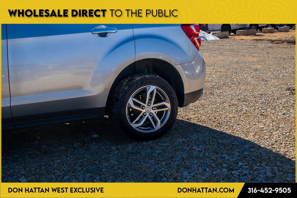 Used 2017 Chevrolet Equinox Premier w/ Enhanced Convenience Package AWD/4WD image 36