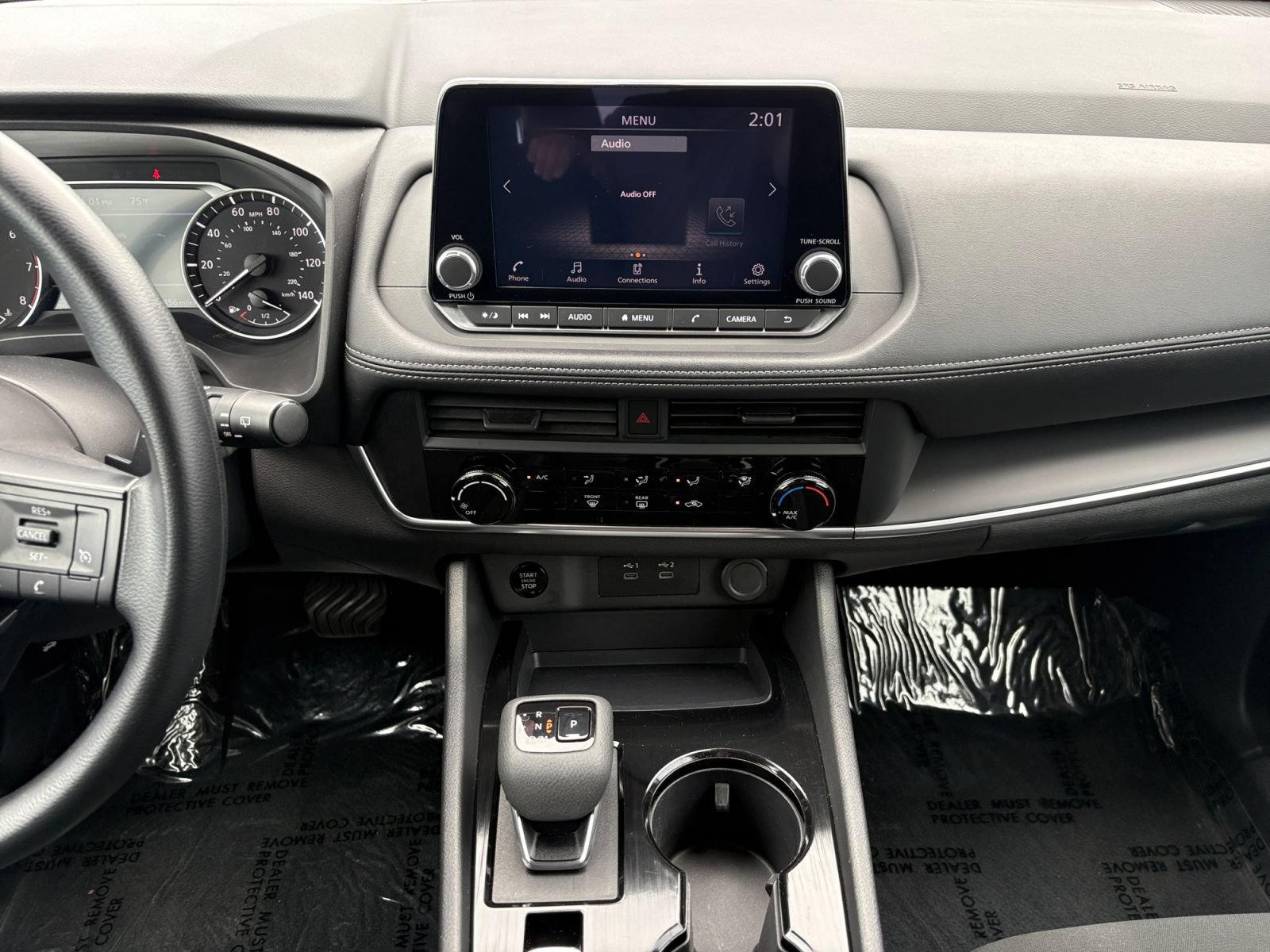 Used 2024 Nissan Rogue S FWD image 13