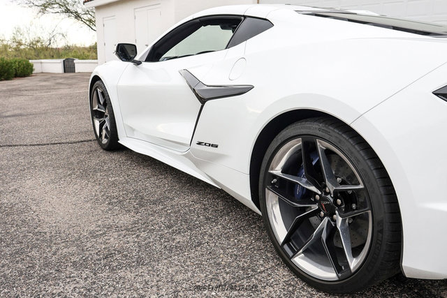 Used 2026 Chevrolet Corvette Z06 w/ Stealth Interior Trim Package RWD image 72