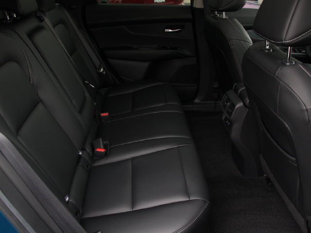Certified 2025 Nissan Murano SL w/ Cargo Package AWD/4WD image 32