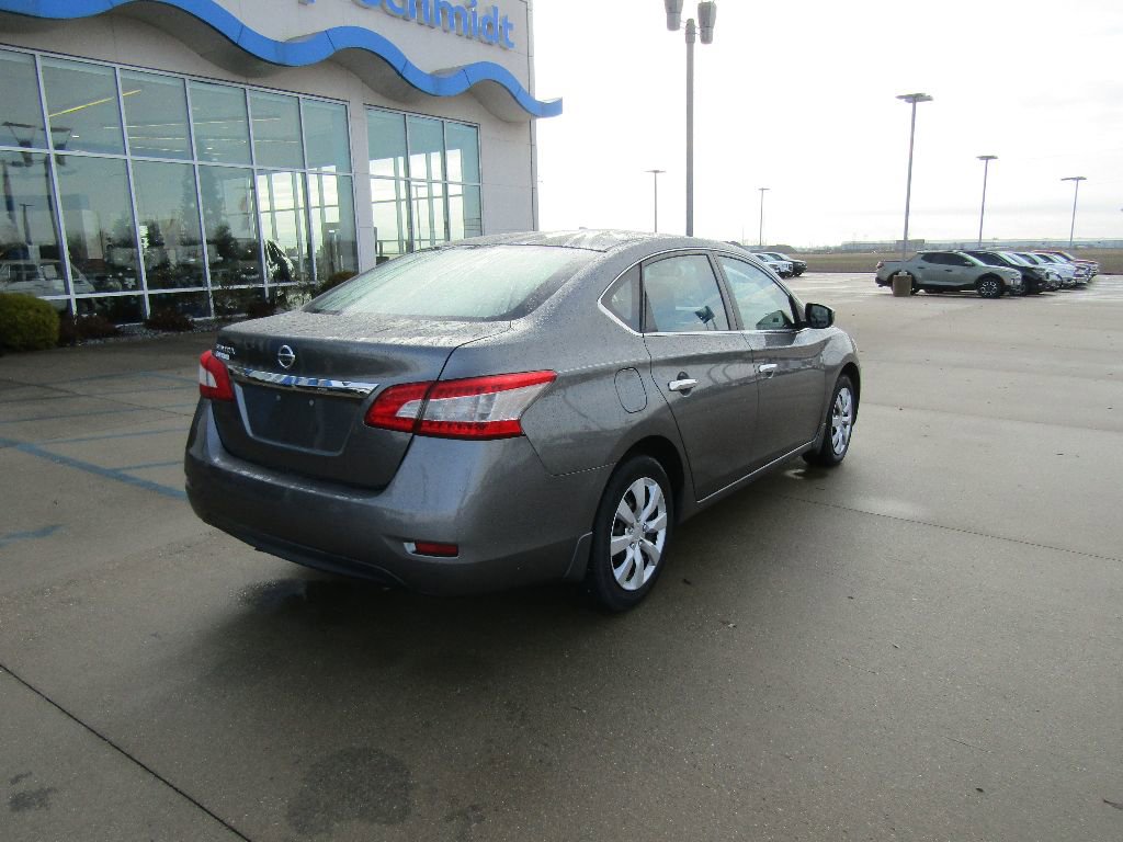 Used 2015 Nissan Sentra S FWD image 6