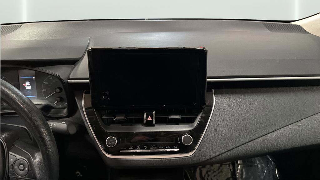 Used 2024 Toyota Corolla LE FWD image 18