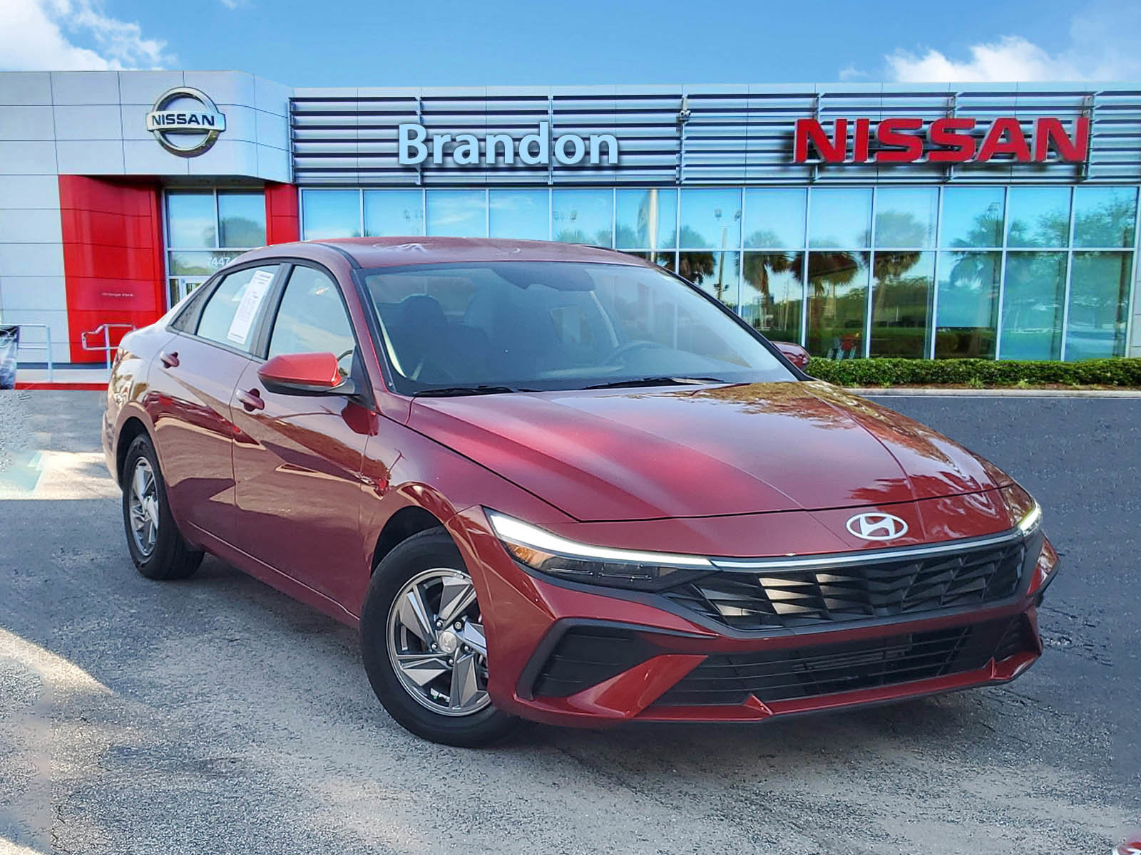 Used 2025 Hyundai Elantra SE