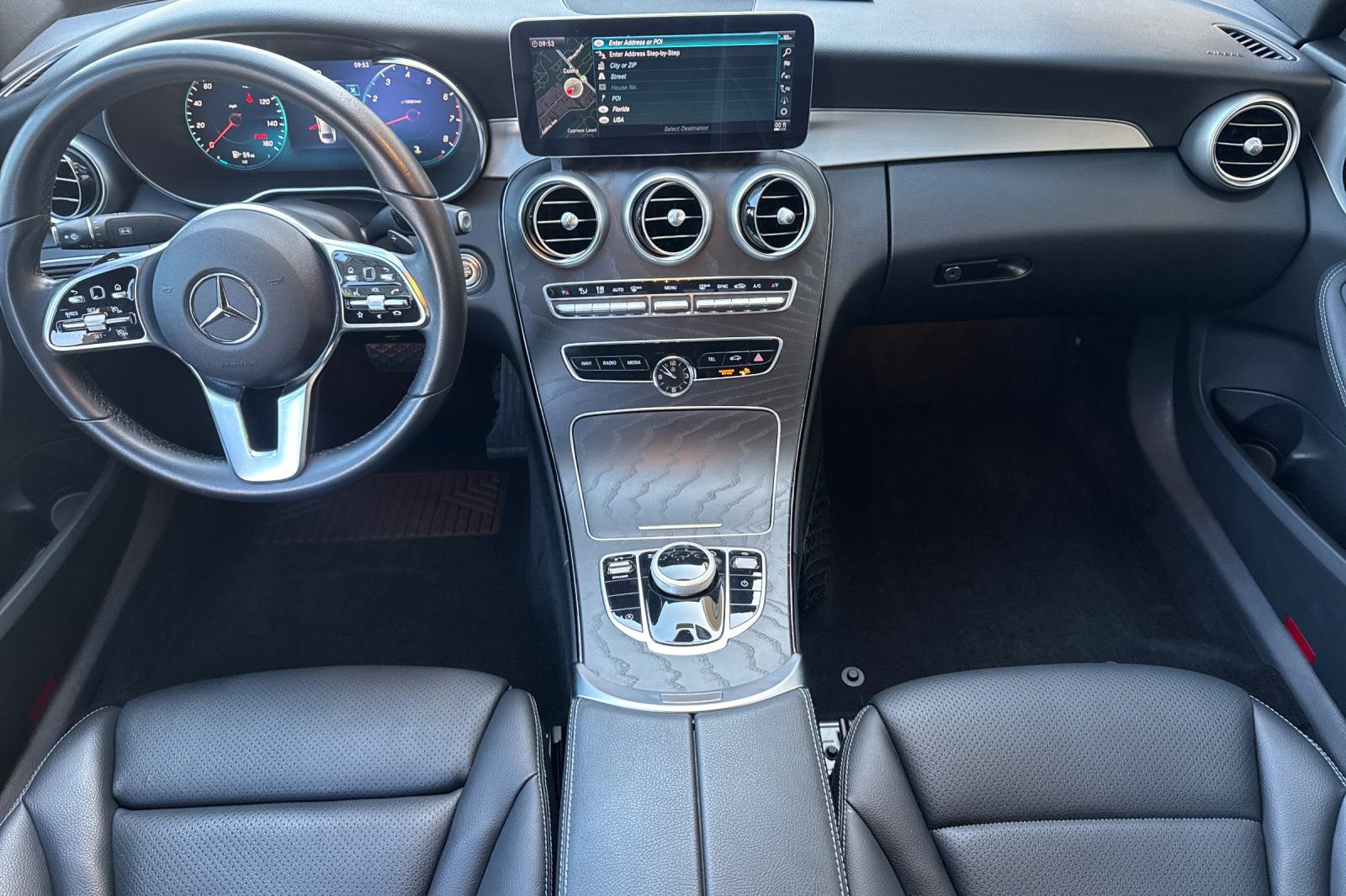 Used 2021 Mercedes-Benz C 300 Sedan image 16