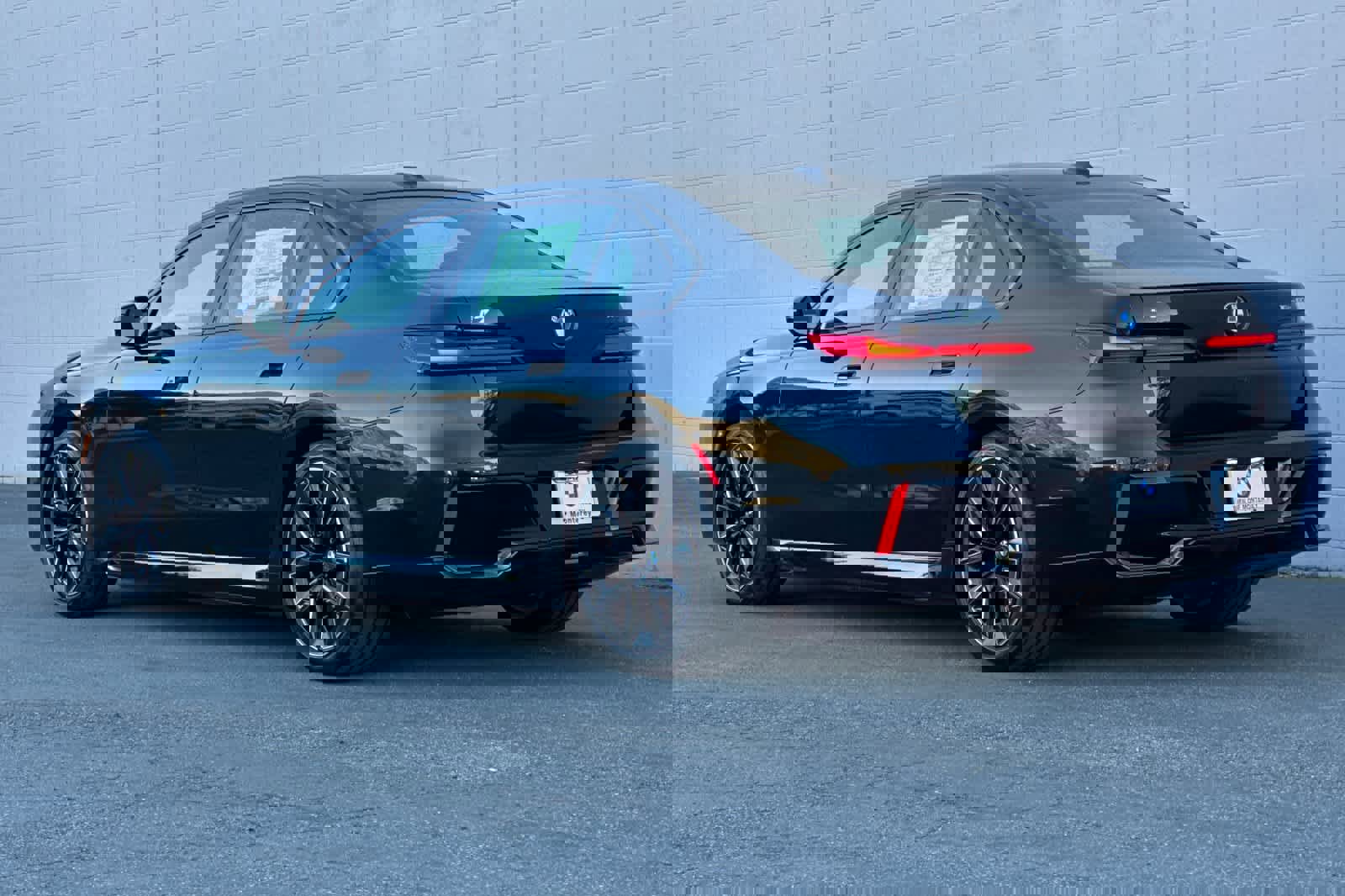 Used 2024 BMW i7 xDrive60 image 6