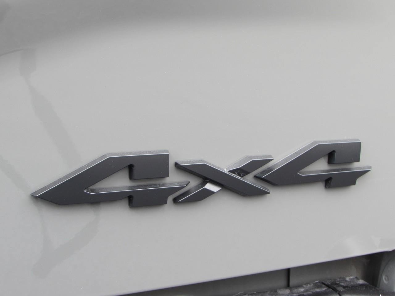 New 2026 RAM 2500 Tradesman AWD/4WD image 32